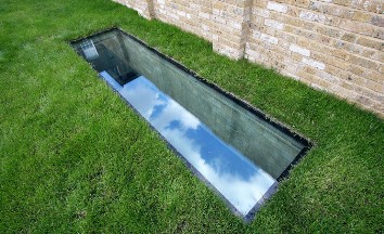 Edzett lépésálló üveg